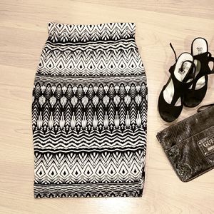 Lily white skirt size M